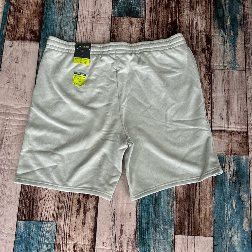 New XXL fleece shorts Mens tek gear